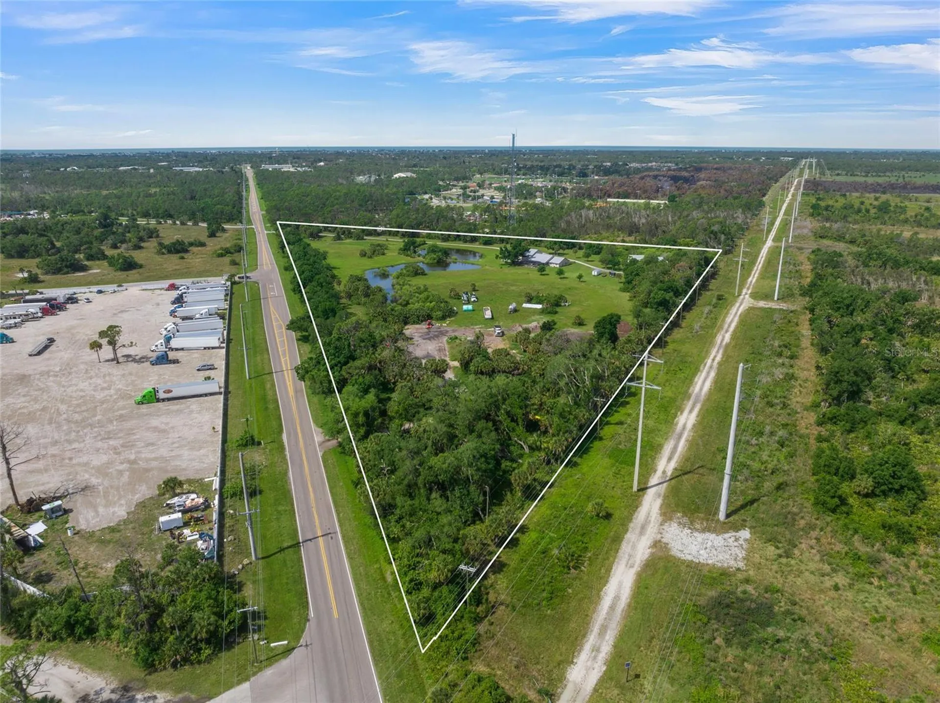 1520 S River Road Englewood FL 34223