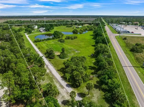 1520 S River Road Englewood FL 34223