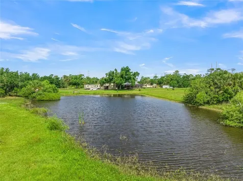 1520 S River Road Englewood FL 34223