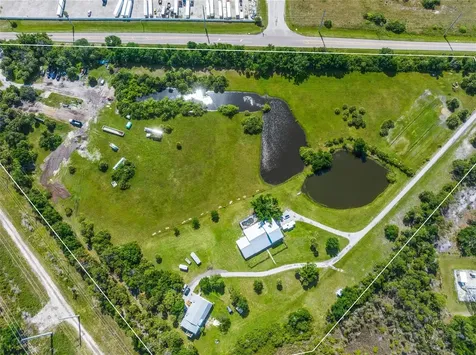 1520 S River Road Englewood FL 34223
