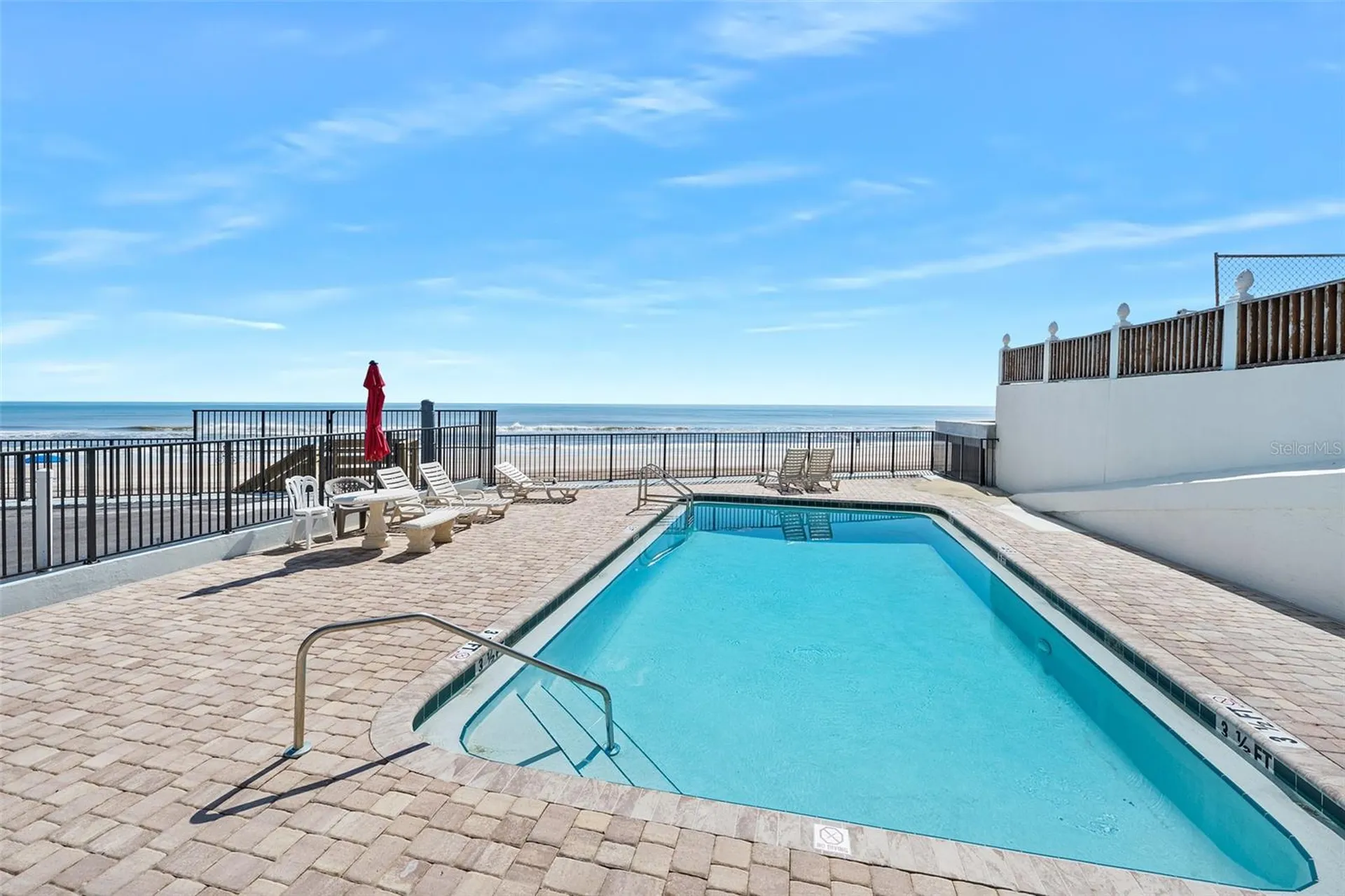 1404 N Atlantic Avenue Daytona Beach FL 32118