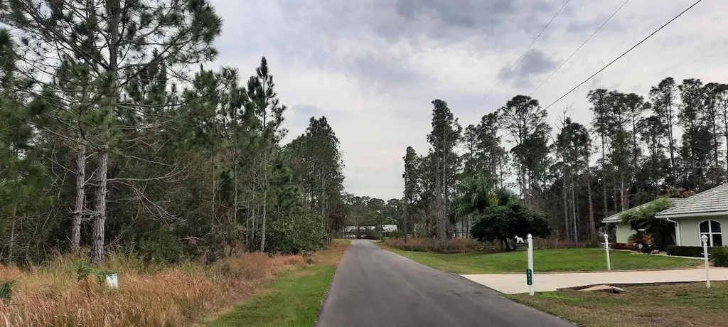 26 Lantana Drive S Indian Lake Estates FL 33855