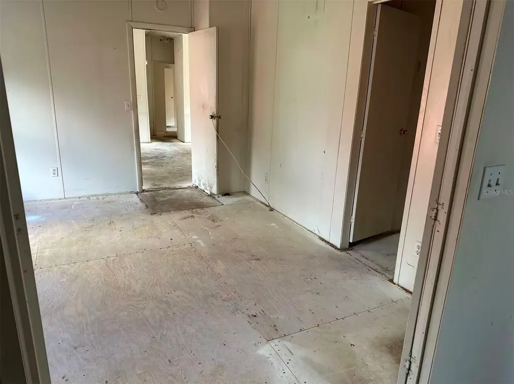 28430 SW 97th Lane Newberry FL 32669