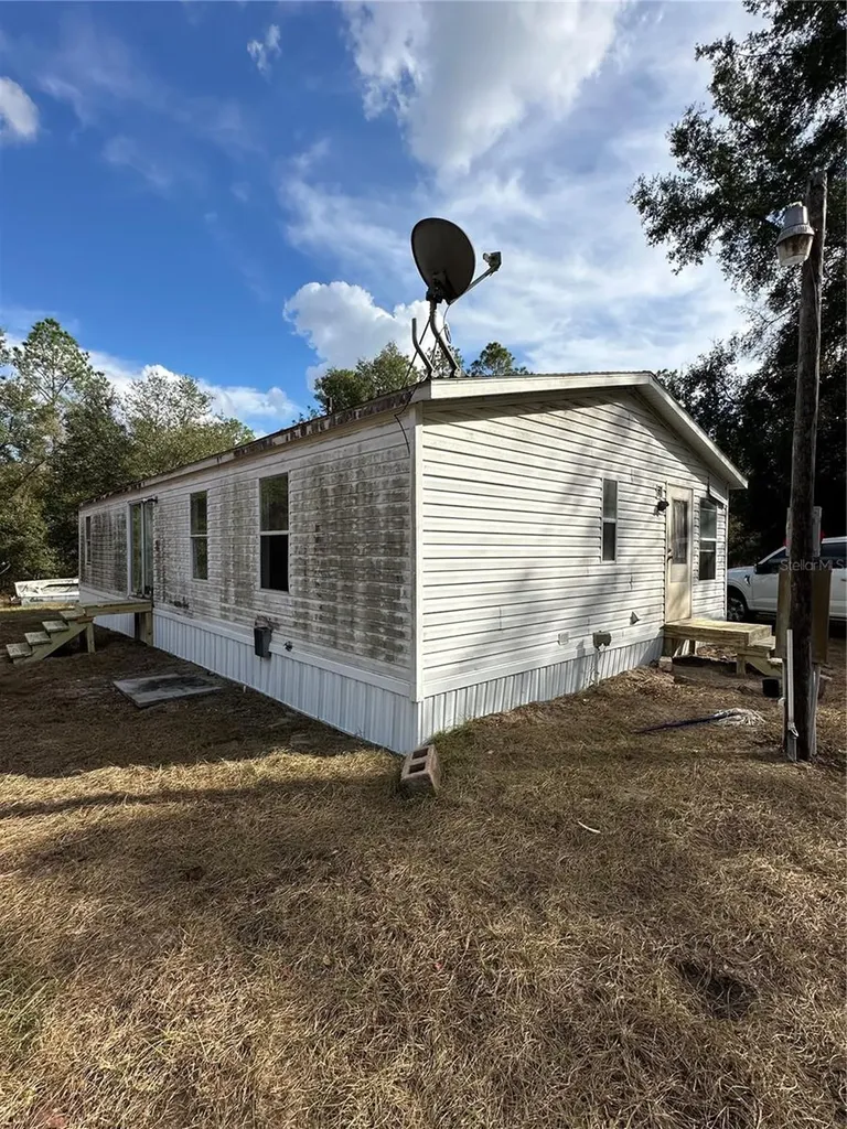 28430 SW 97th Lane Newberry FL 32669