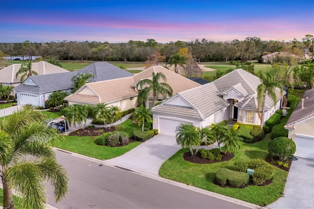 6547 Oakland Hills Drive Lakewood Ranch FL 34202