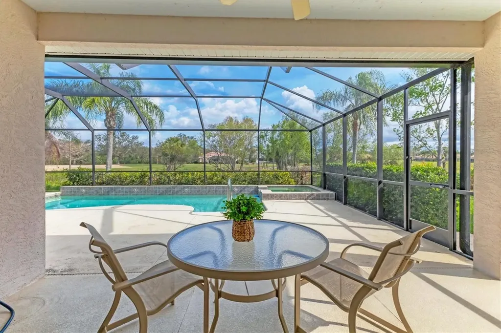 6547 Oakland Hills Drive Lakewood Ranch FL 34202