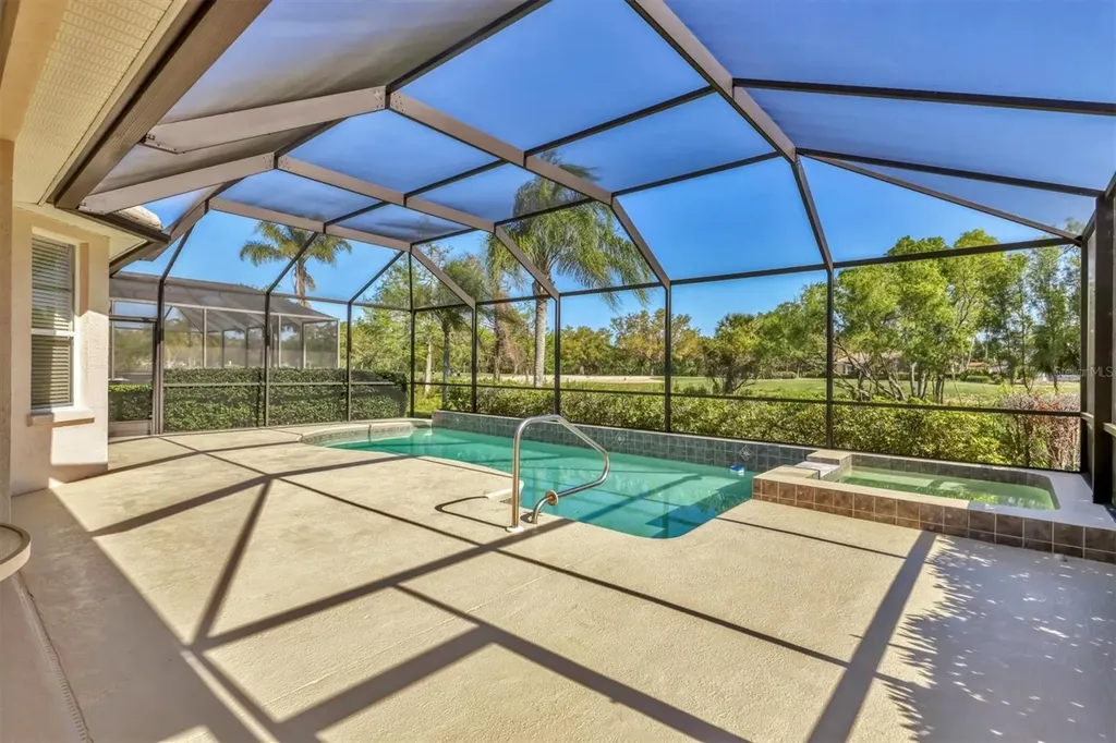 6547 Oakland Hills Drive Lakewood Ranch FL 34202