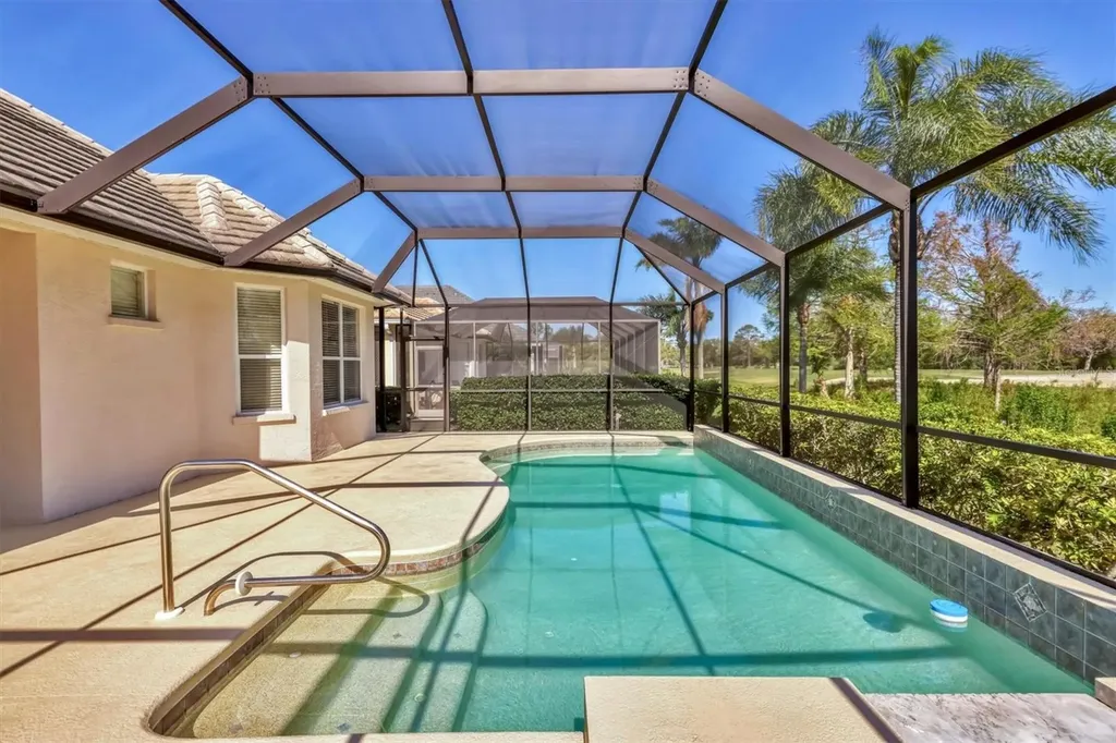6547 Oakland Hills Drive Lakewood Ranch FL 34202