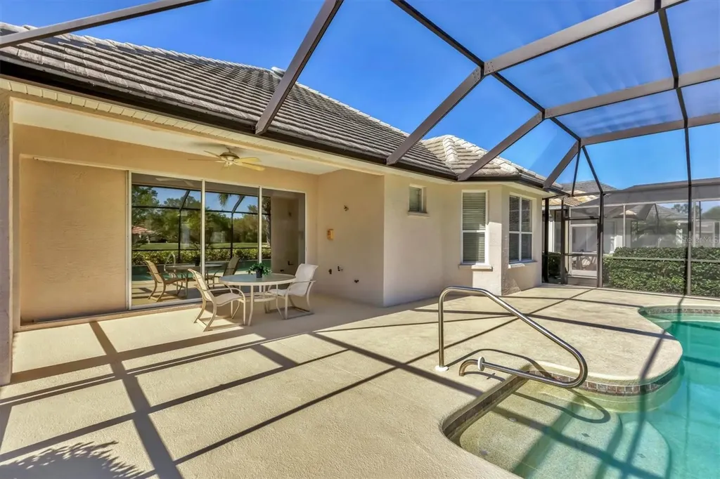 6547 Oakland Hills Drive Lakewood Ranch FL 34202