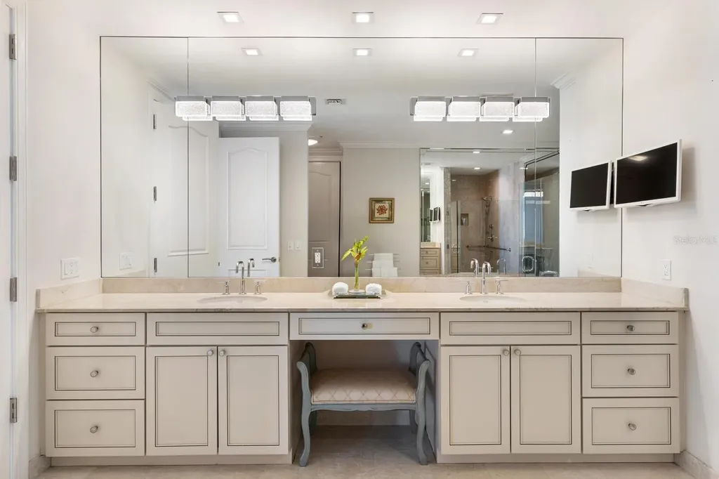 1111 Ritz Carlton Drive Sarasota FL 34236