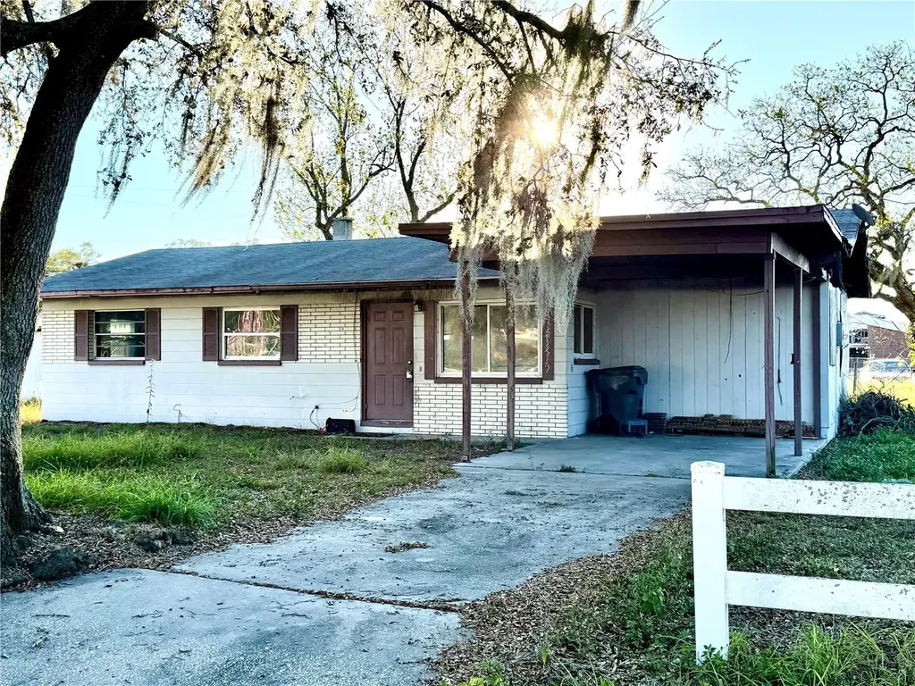 739 Ellerbe Way Lakeland FL 33801