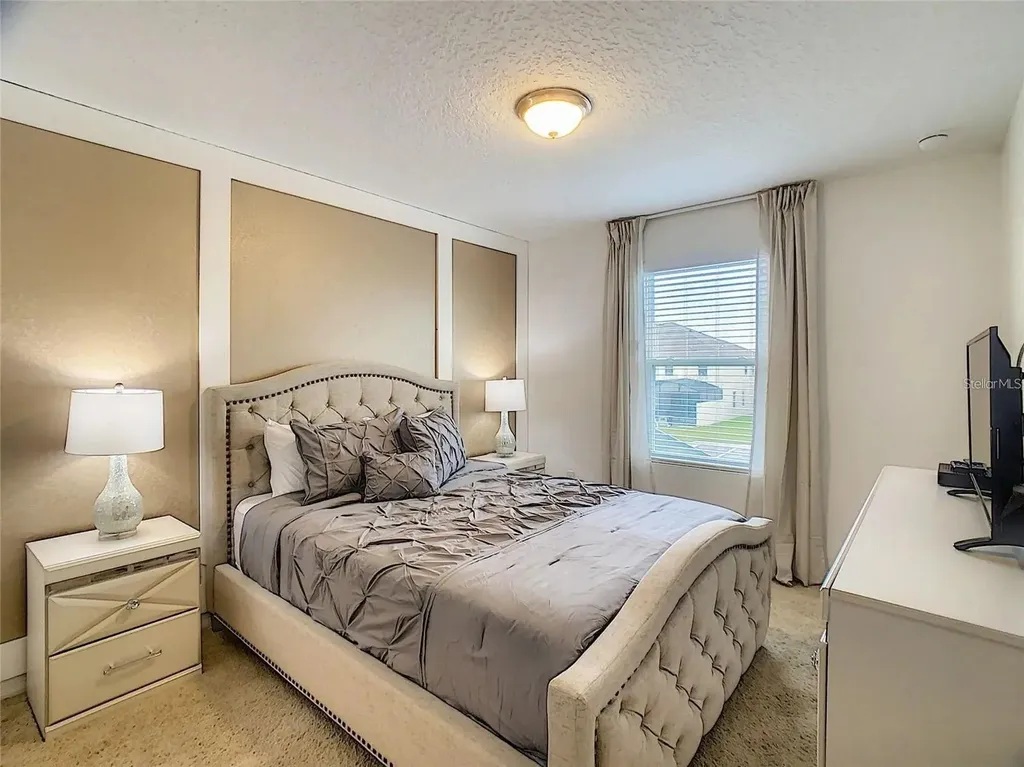 2182 Cooper Bell Place Kissimmee FL 34747