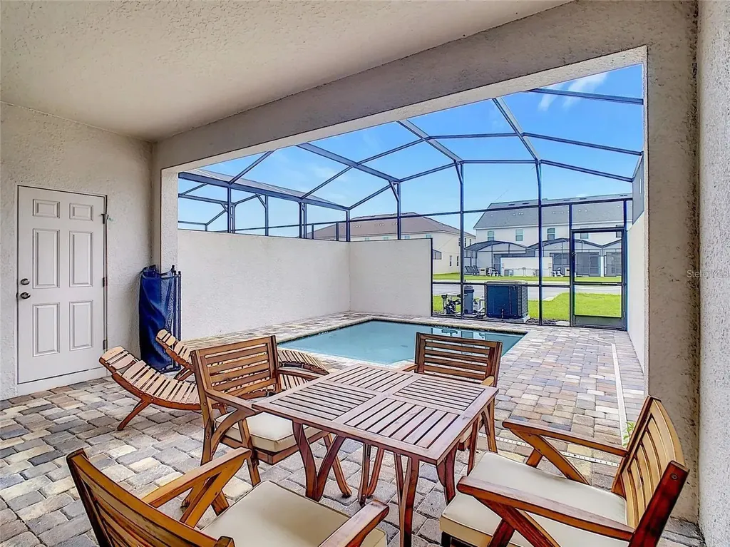 2182 Cooper Bell Place Kissimmee FL 34747