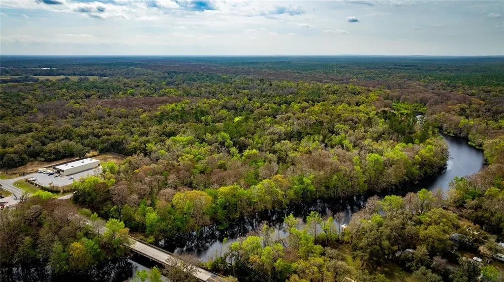 7822 Cr 647 Bushnell FL 33513
