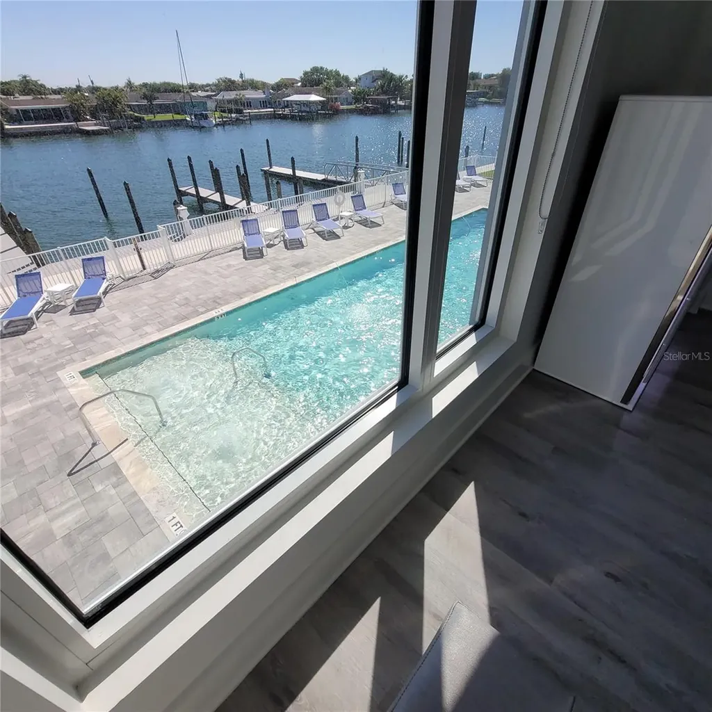 415 Island Way Clearwater Beach FL 33767