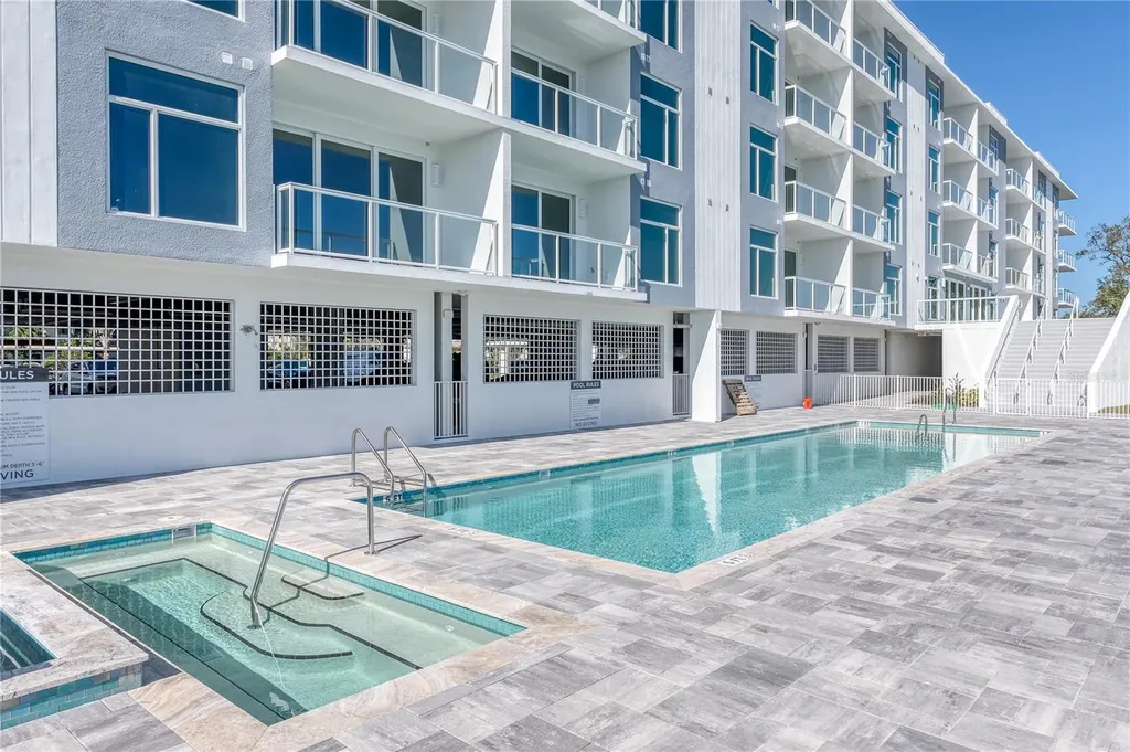 415 Island Way Clearwater Beach FL 33767
