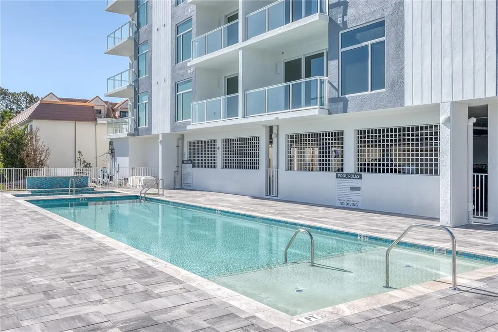 415 Island Way Clearwater Beach FL 33767