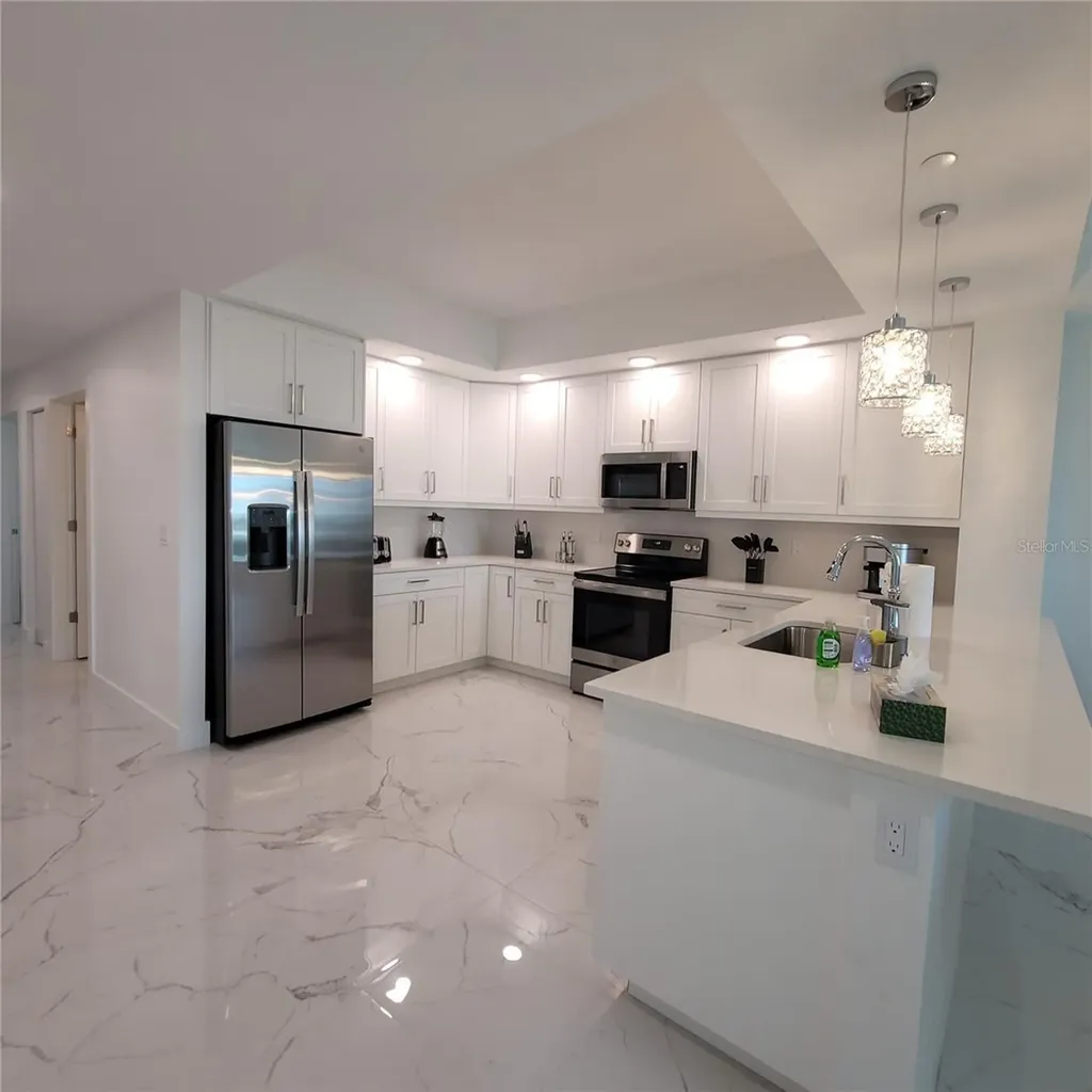 415 Island Way Clearwater Beach FL 33767