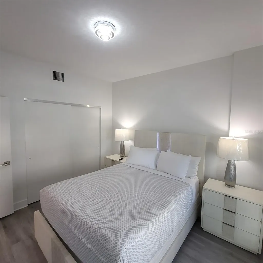 415 Island Way Clearwater Beach FL 33767