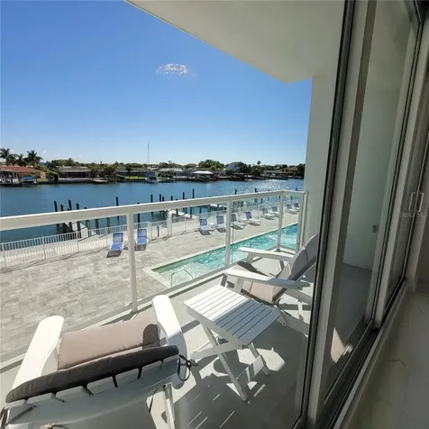 415 Island Way Clearwater Beach FL 33767