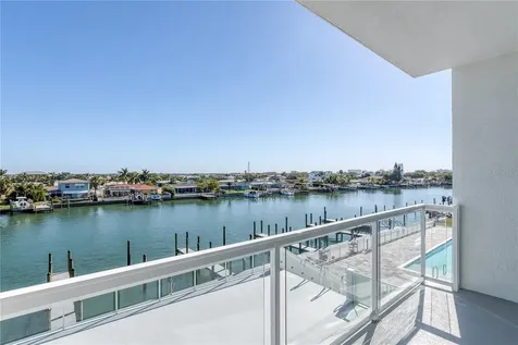 415 Island Way Clearwater Beach FL 33767