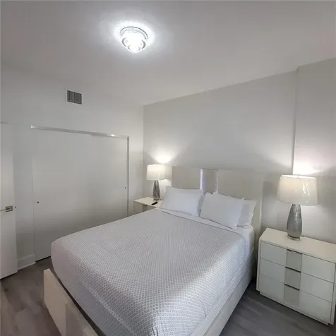 415 Island Way Clearwater Beach FL 33767