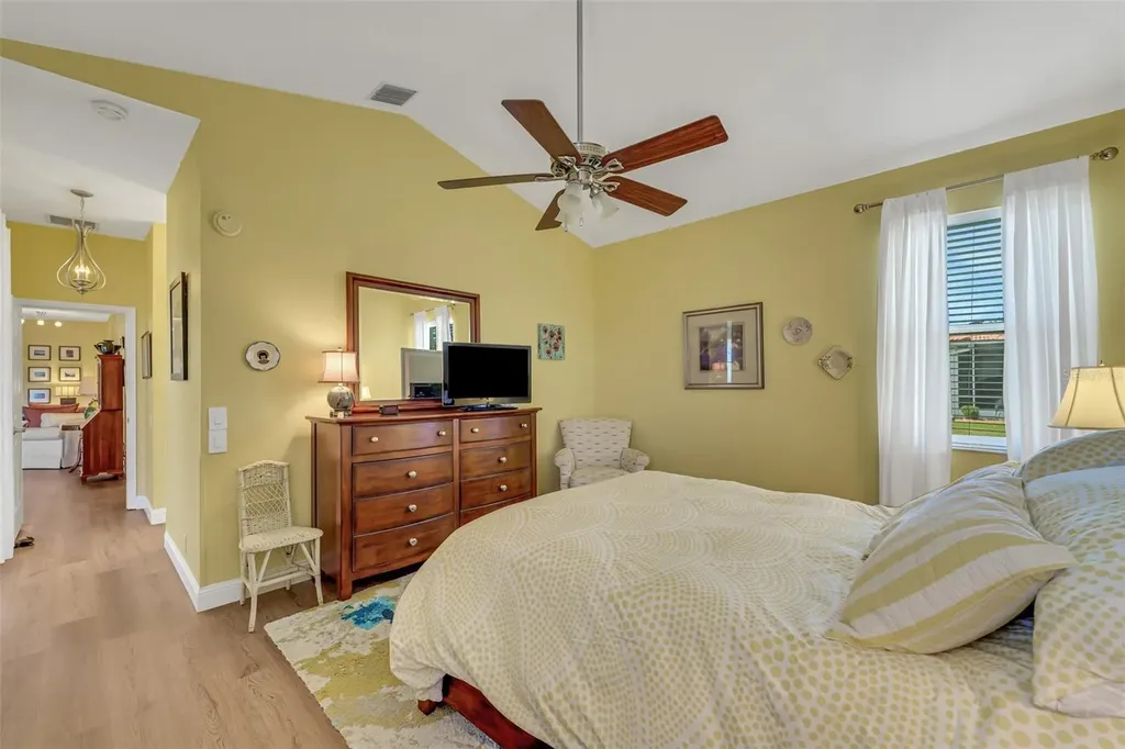 4811 Summertree Road Venice FL 34293