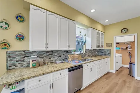 4811 Summertree Road Venice FL 34293