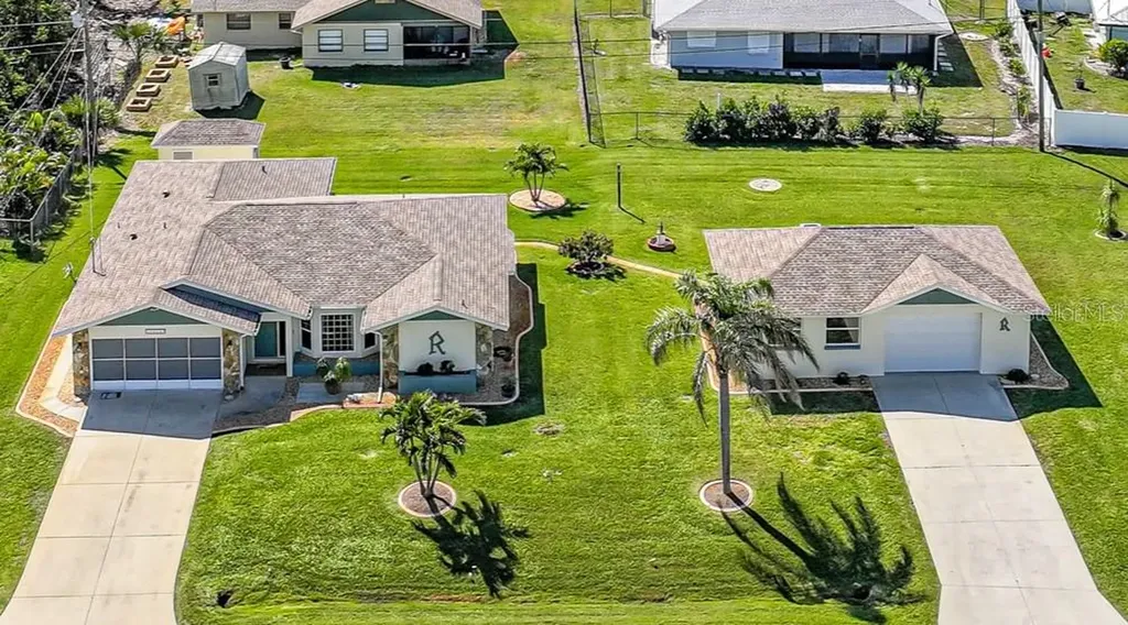 9423 El Campo Avenue Englewood FL 34224