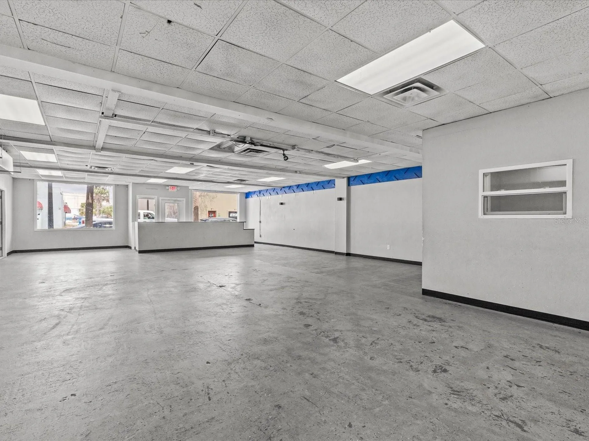 61 W Central Avenue Lake Wales FL 33853