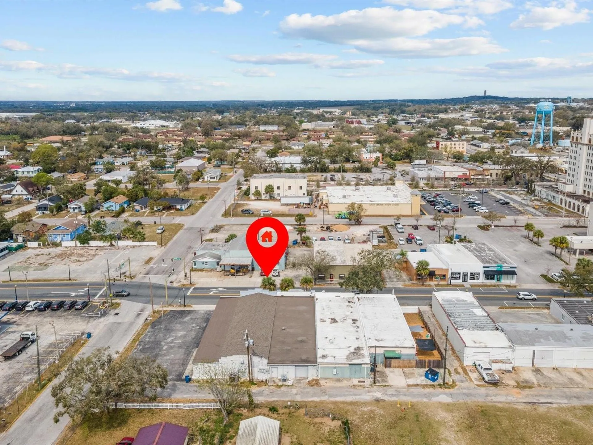 61 W Central Avenue Lake Wales FL 33853