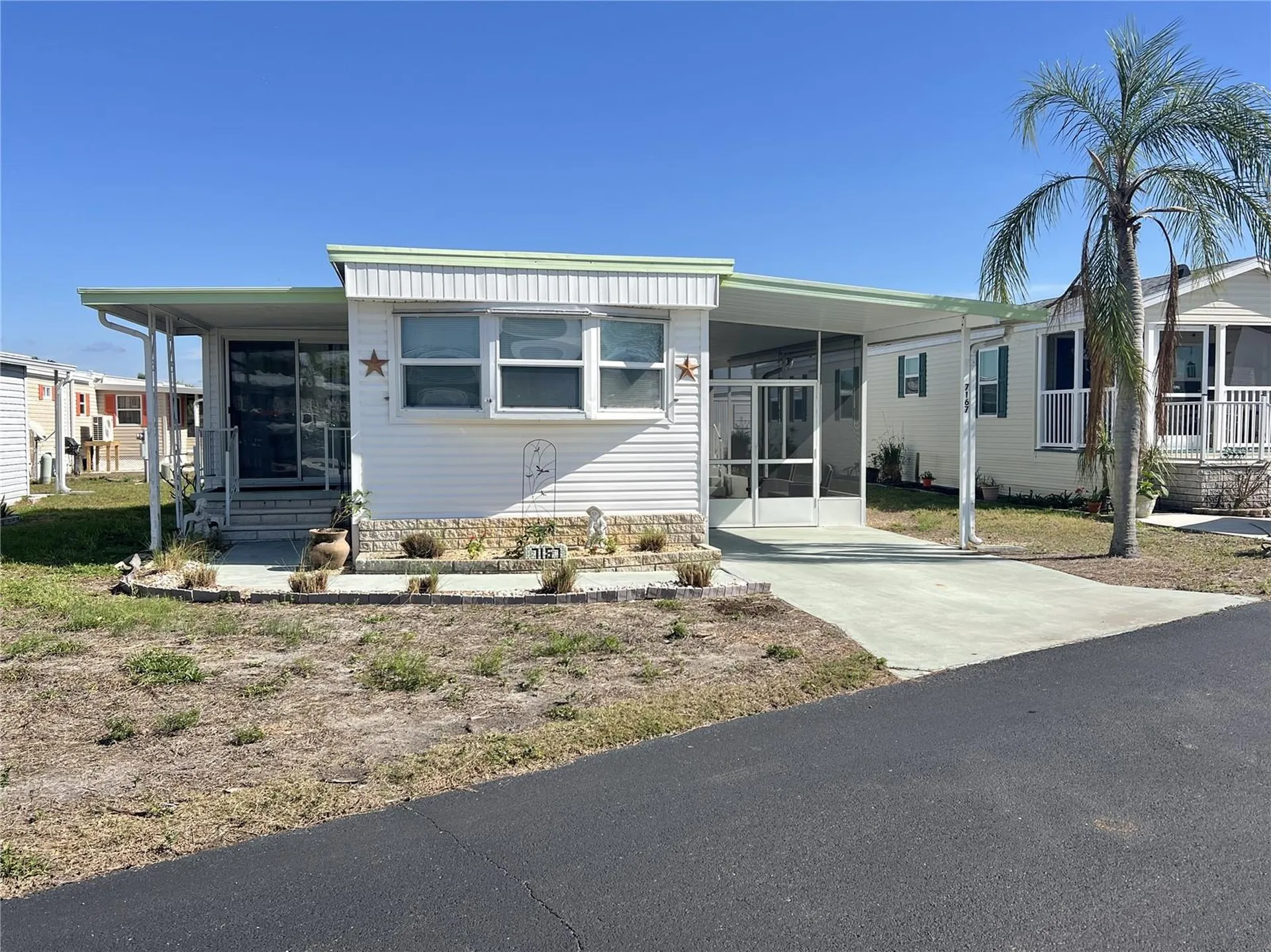 7167 Mount Hawthorne Road NE St Petersburg FL 33702
