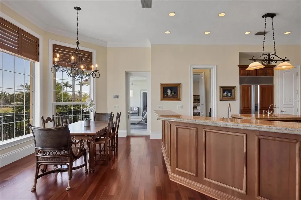 1137 N Lake Shore Drive Sarasota FL 34231