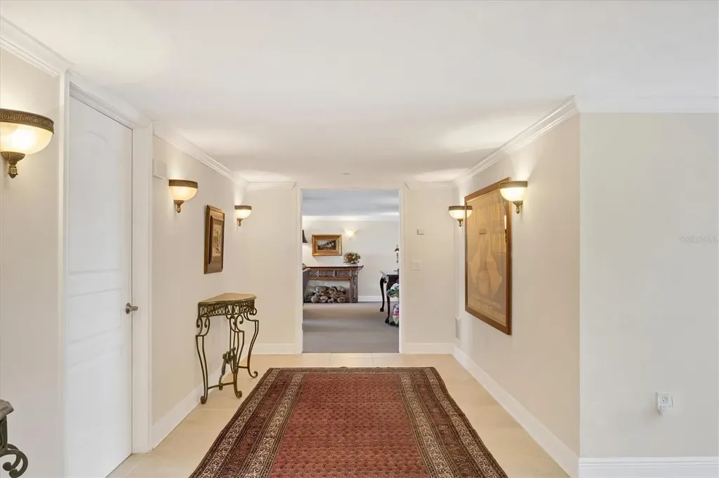 1137 N Lake Shore Drive Sarasota FL 34231