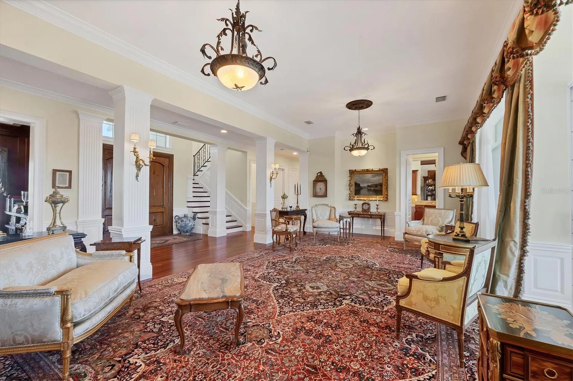 1137 N Lake Shore Drive Sarasota FL 34231