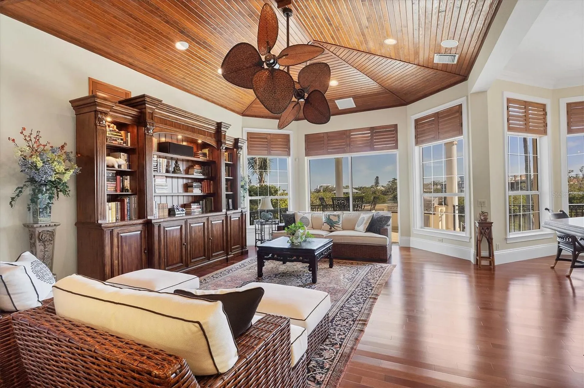 1137 N Lake Shore Drive Sarasota FL 34231