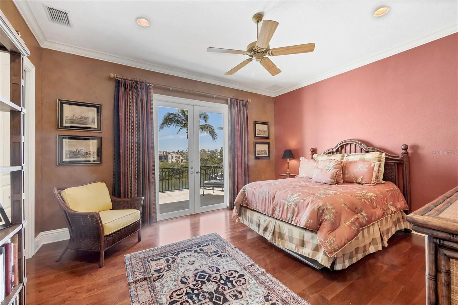 1137 N Lake Shore Drive Sarasota FL 34231