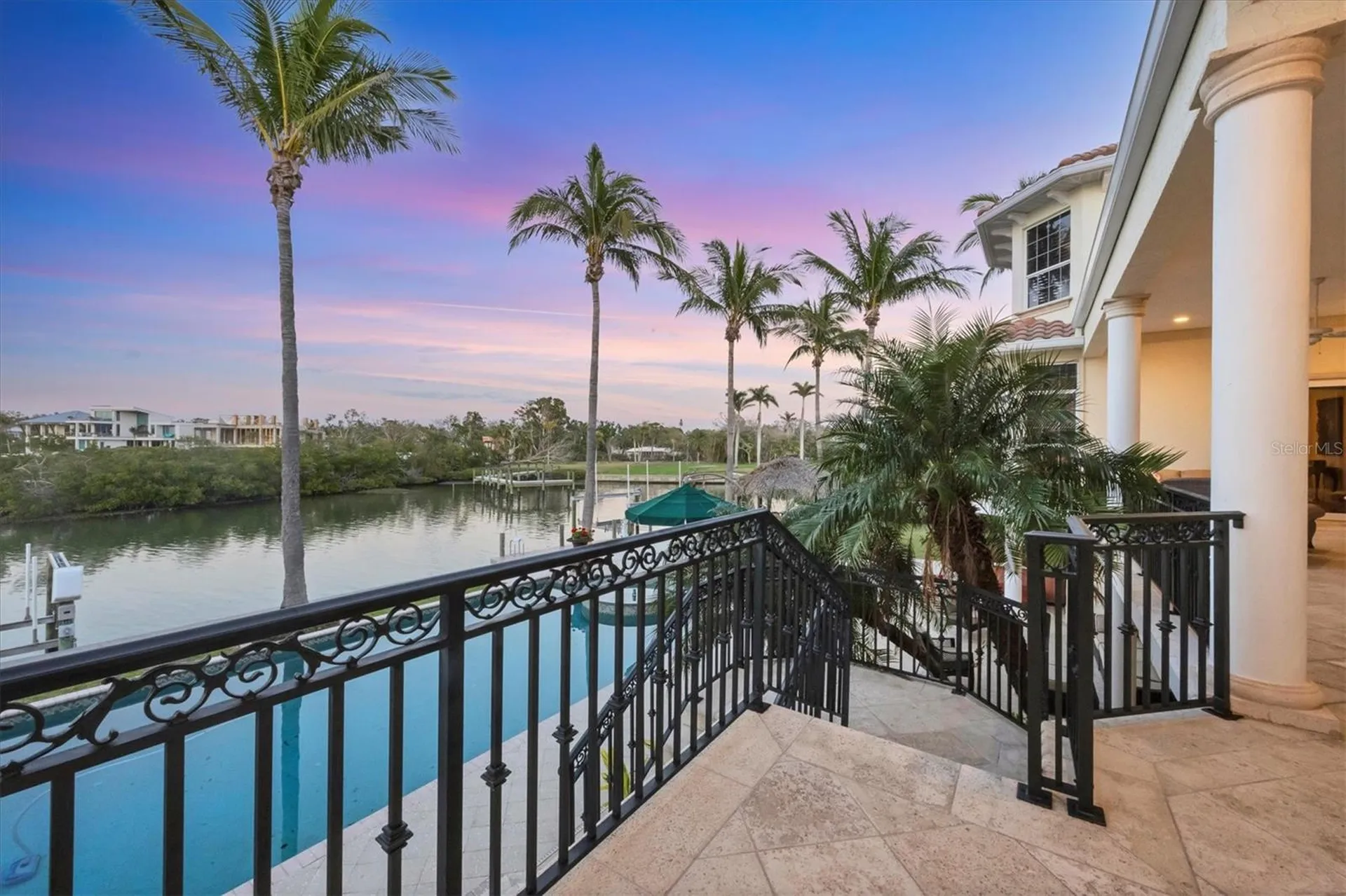 1137 N Lake Shore Drive Sarasota FL 34231