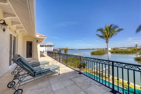 1137 N Lake Shore Drive Sarasota FL 34231