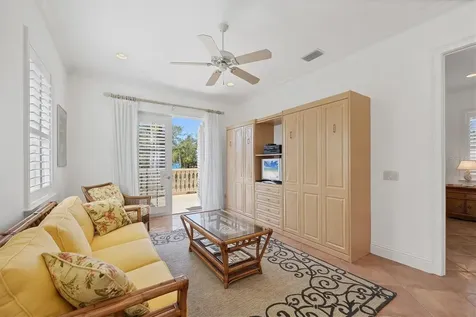 1137 N Lake Shore Drive Sarasota FL 34231