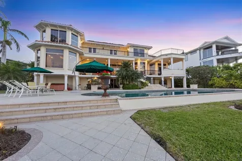 1137 N Lake Shore Drive Sarasota FL 34231
