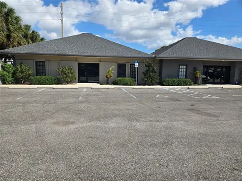 1 N Tuttle Avenue Sarasota FL 34237