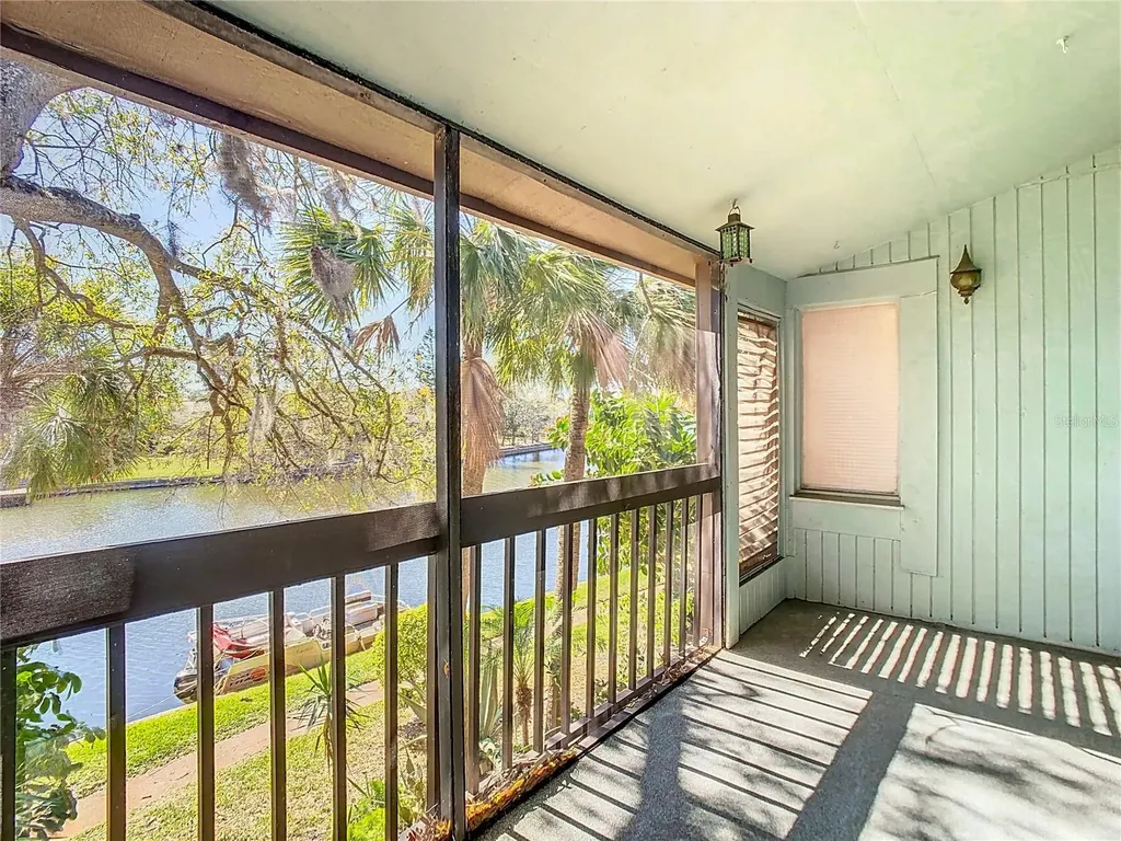 6323 Newtown Circle Tampa FL 33615