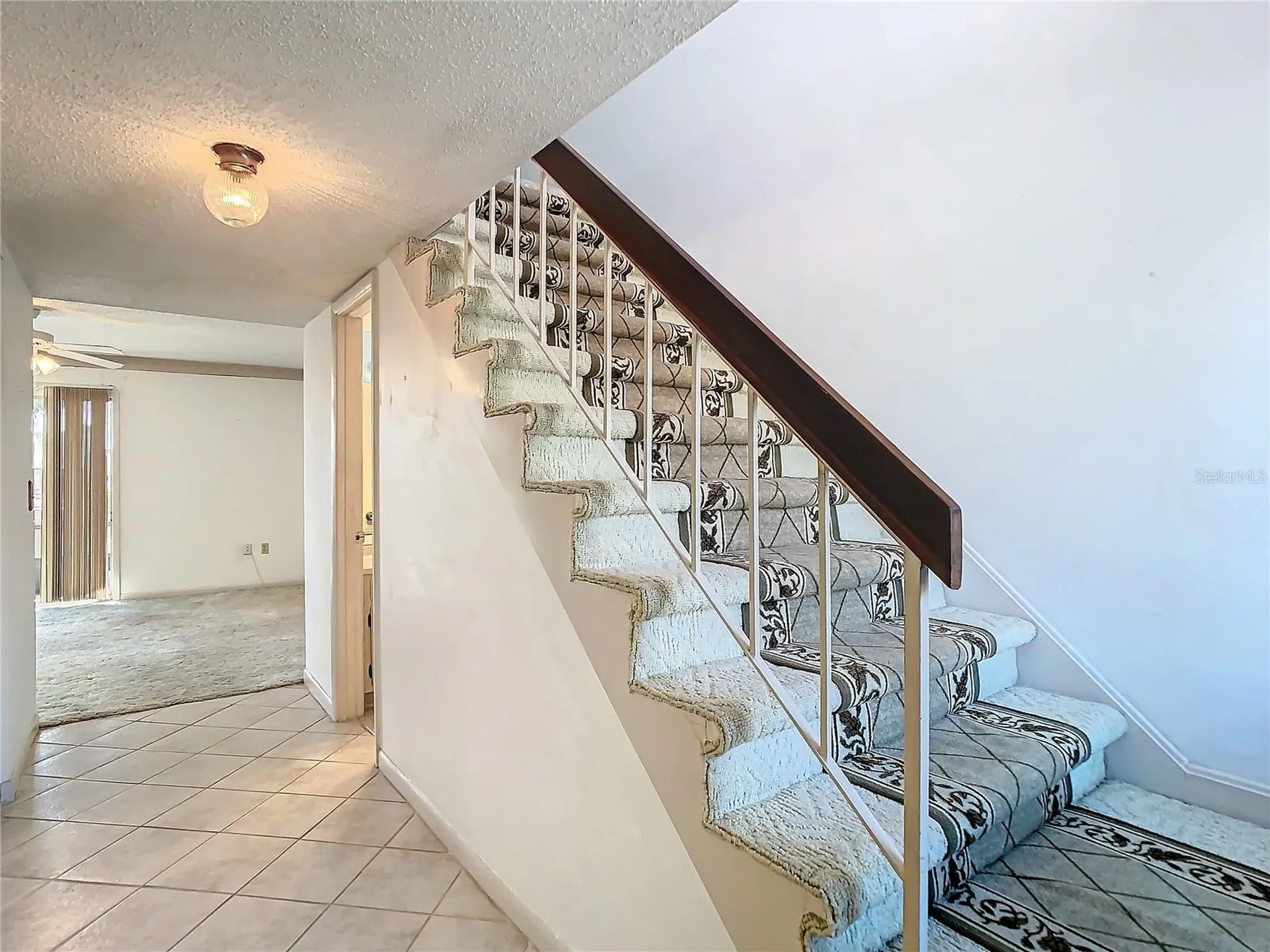 6323 Newtown Circle Tampa FL 33615