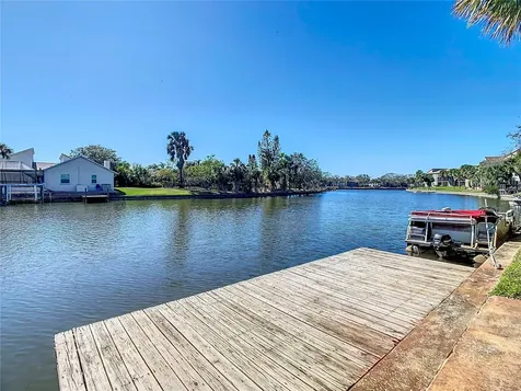 6323 Newtown Circle Tampa FL 33615