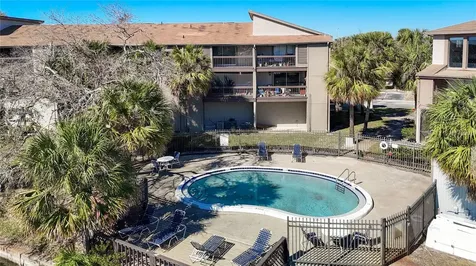 6323 Newtown Circle Tampa FL 33615