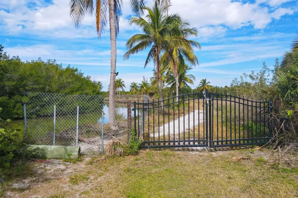 8040 Bocilla Drive Placida FL 33946