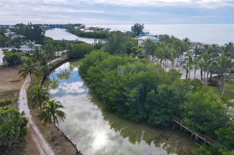 8040 Bocilla Drive Placida FL 33946
