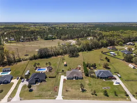 24477 NW 160th Avenue High Springs FL 32643