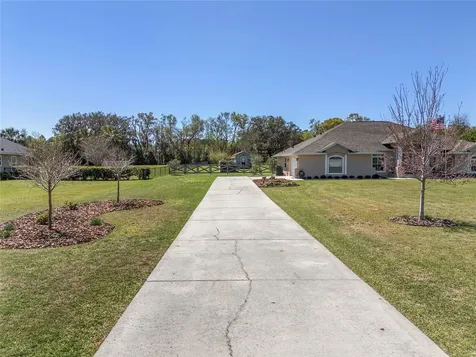 24477 NW 160th Avenue High Springs FL 32643